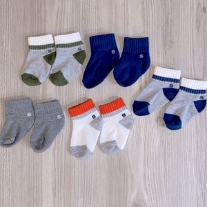 NEW Bundle of 5 pairs of 0-6 Month Socks❗️